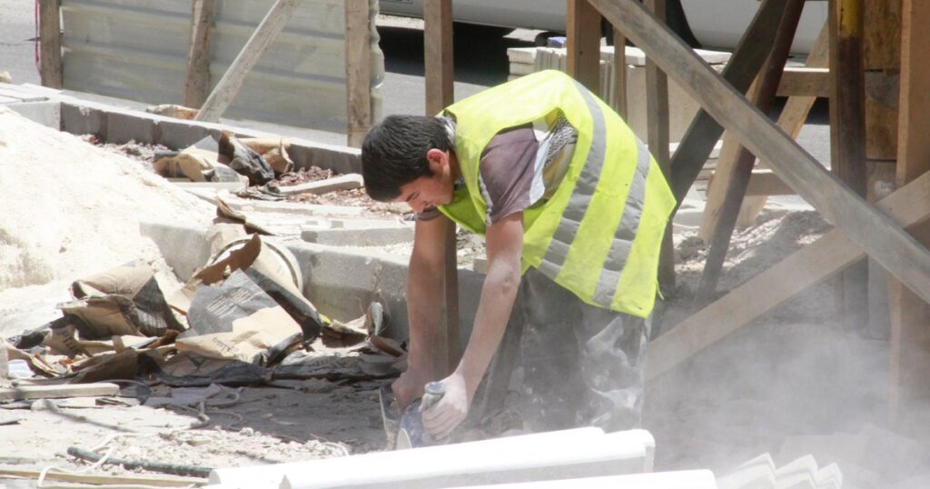 Chronic kidney disease threatens construction workers