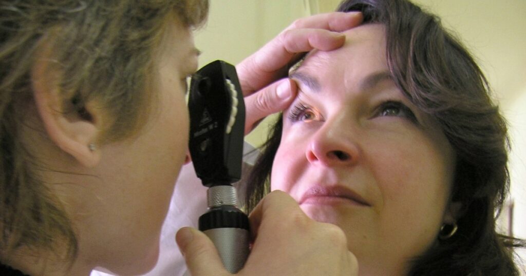 High blood pressure threatens you with blindness