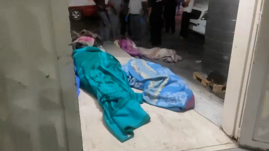 A health official in Gaza: The situation in the north is catastrophic, and hospitals are partially working despite the bombing