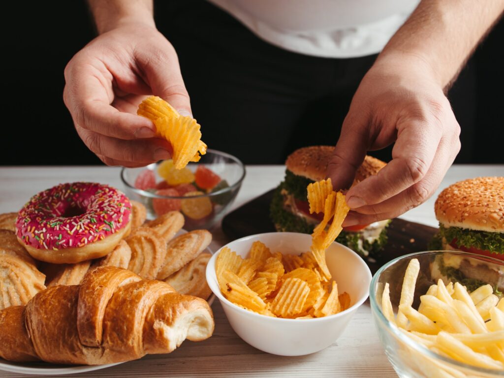 Unhealthy food costs the world $8 billion annually