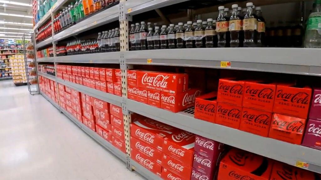 Withdrawing large quantities of Coca -Cola products in Europe due to chlorine .. What is the symbol you carry?