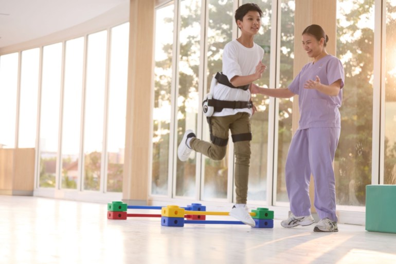 Samitevie Hospital, a pioneer in the field of children's care, has announced the opening of the new expansion of Samitevie International Hospital for Children's Children's Hospital at Samivie Serenakarin Hospital in Bangkok. With investments amounting to 2 billion Thai Pat ($ 58.9 million), this expansion enhances Samitevier's commitment to becoming the first referral center for pediatrics in the Asia Pacific region, by providing specialized care and innovative treatments, and integrated medical coordination.