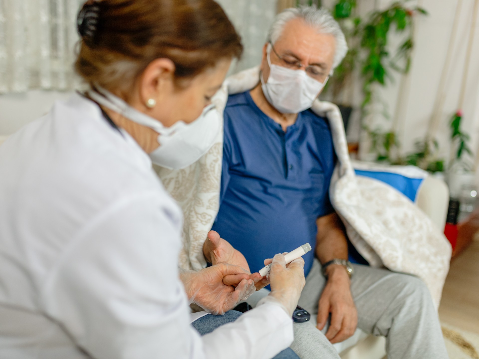 The right time to start taking fatty treatment for diabetics is now