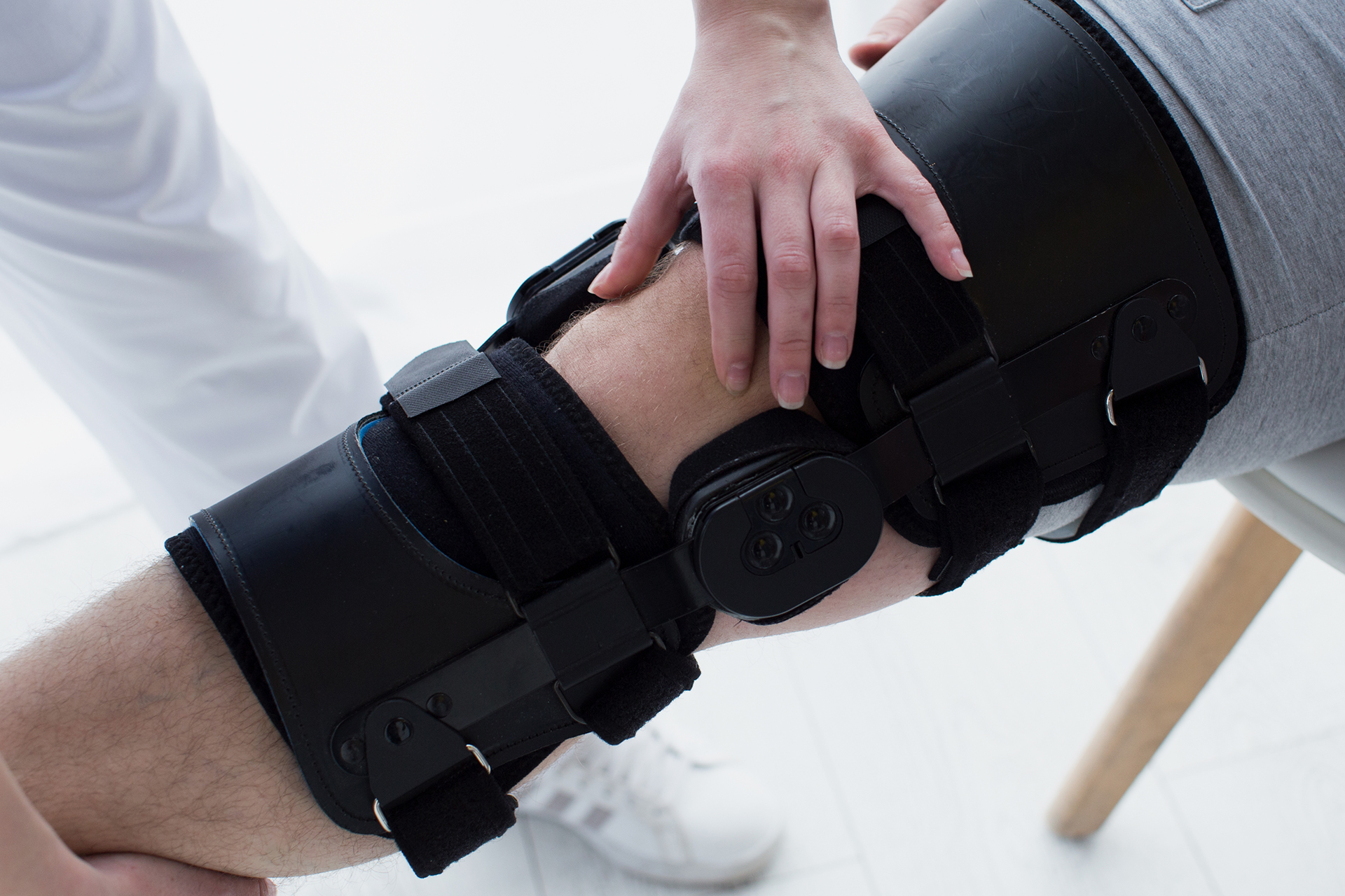 Do you suffer from knee pain? Here are the effective treatments