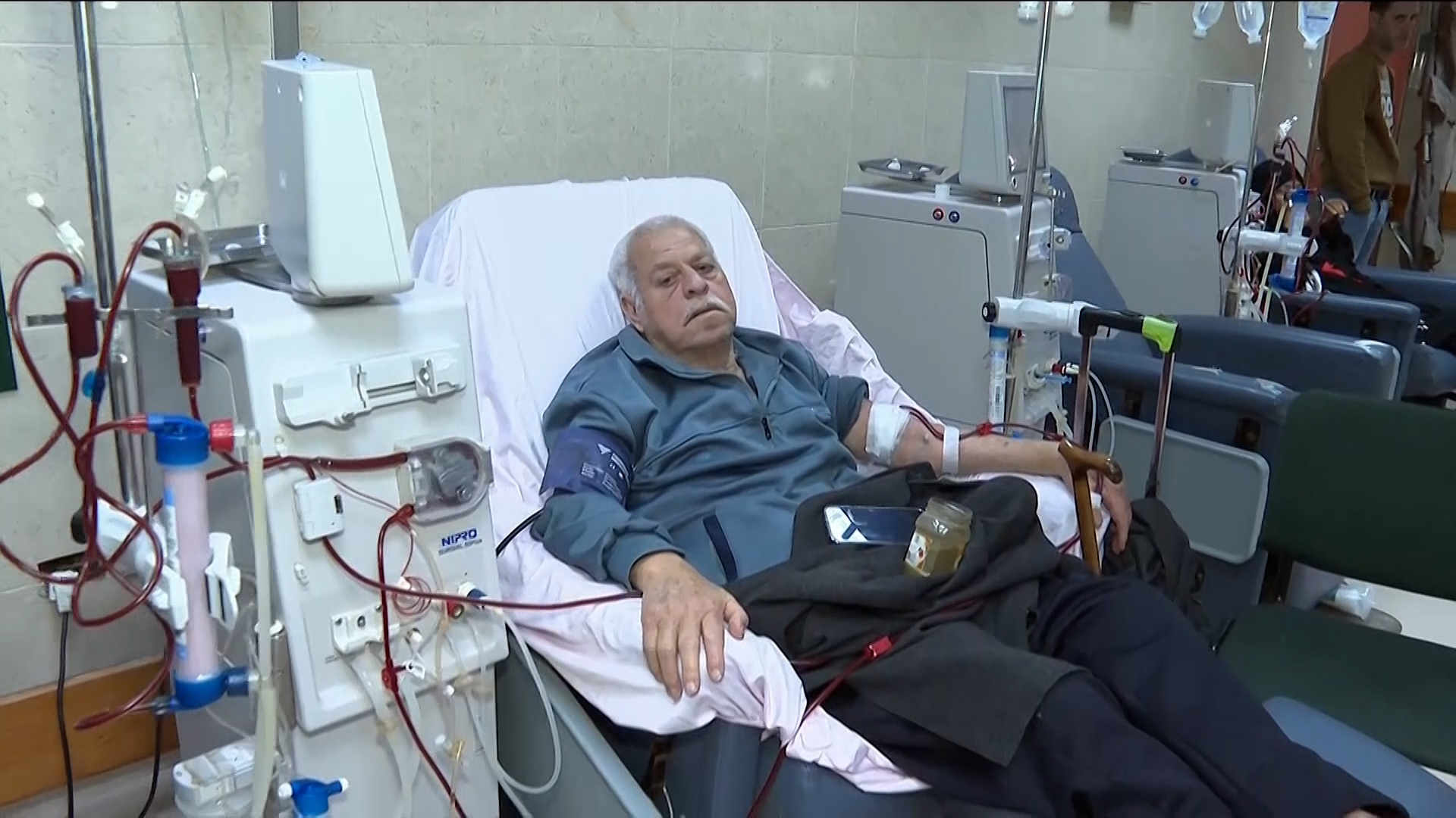 Medical sources: 41% of patients with kidney failure in Gaza were martyred
