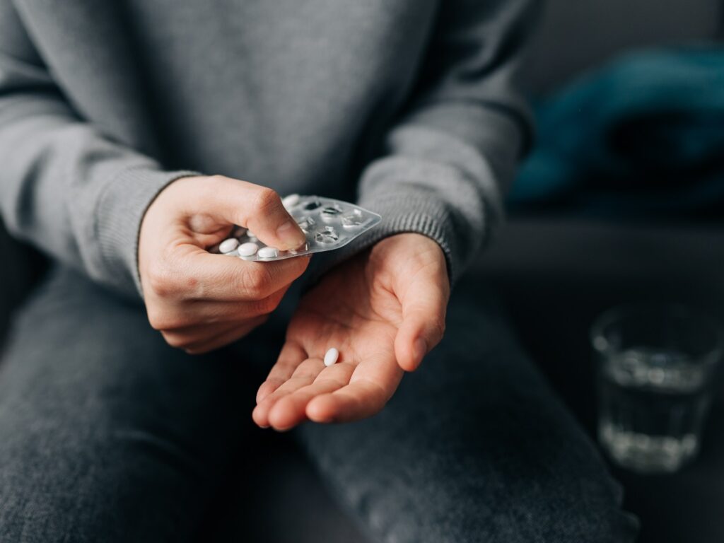 Is excessive intake of vitamin B6 pose a threat? 3 symptoms that should not be ignored