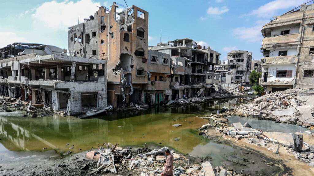 Premature and newborn children in the Gaza Strip live in deteriorating health conditions