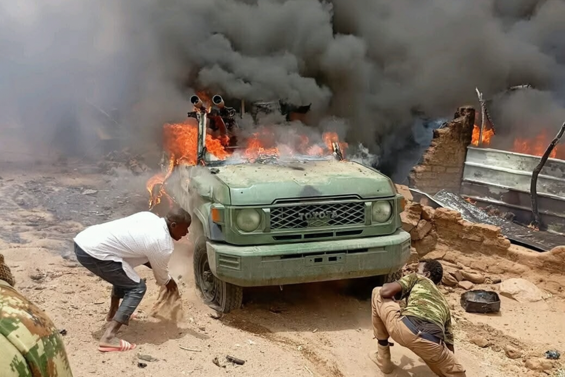 Rapid support targets a market in Al -Fasher and the army bombing its gatherings with marches