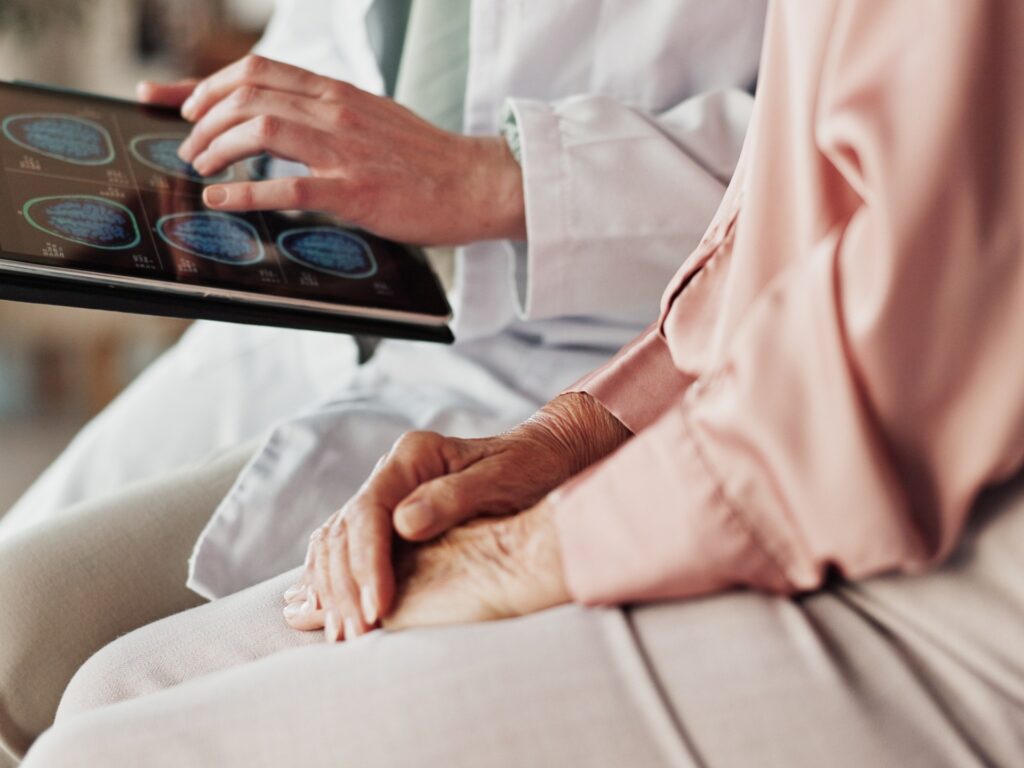 A simple examination reveals dementia decades before the symptoms appeared