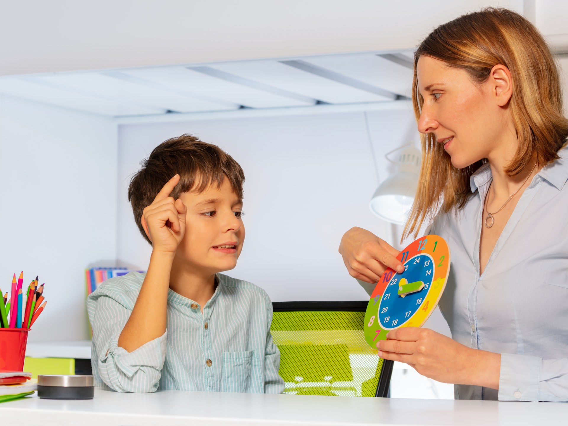 To suddenly wake up as a mathematical genius...dive into the mystery of acquired scientist syndrome