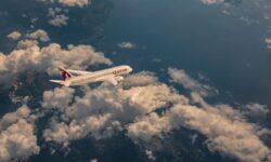 Qatar Airways resumes its flights to Abu Dhabi
