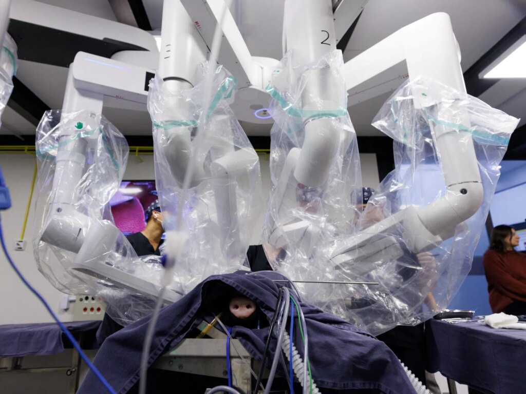 After its spread...Does remote robotic surgery succeed in critical situations?