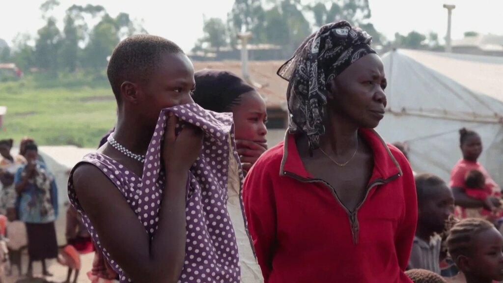 Because they are prohibited from touching the bodies of the dead... Congolese residents attack Ebola teams