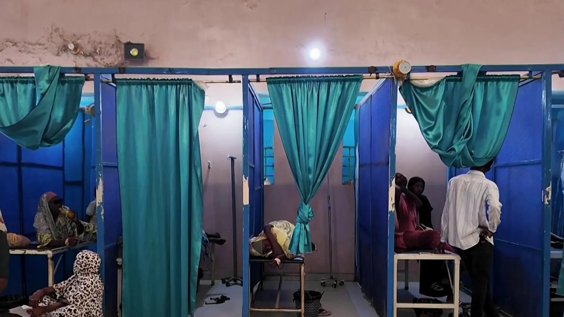 Dengue fever is sweeping Sudanese Damazin... Thousands of infections and efforts to contain the outbreak