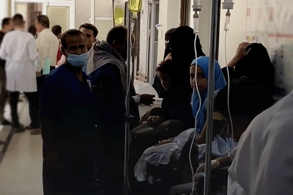 The situation may get out of control.. 22 thousand suspected cases of malaria in Taiz, Yemen