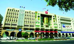 The stock market and banks will resume operations on Sunday