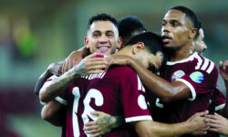 Our team surpassed the defending champion at the beginning of its journey in Gulf 27.. Al-Annabi “Zain” beat Bahrain with two goals