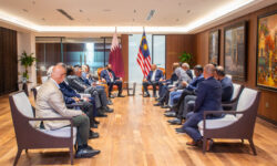 On the sidelines of the World Halal Summit in Kuala Lumpur.. Qatar Chamber is discussing enhancing trade cooperation with Malaysia