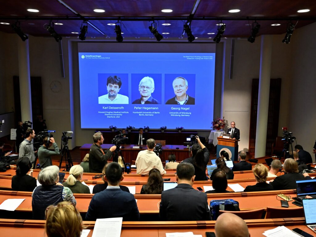 Who are the three scientists who won the Nobel Prize in Medicine 2026?