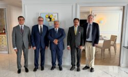 A Qatari economic delegation discusses investment cooperation with southern France